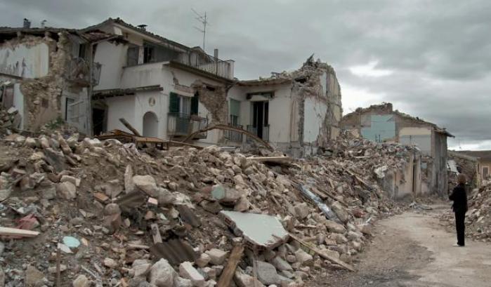 Un'immagine del terremoto a l'Aquila del 2009