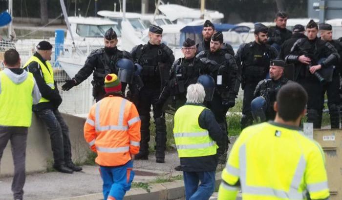 00050F16-rivolta-dei-gilet-gialli-in-francia Rivolta dei gilet gialli in Francia