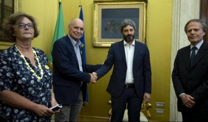 000510A3-fico-e-moavero-con-i-genitori-di-giulio-regeni Fico e Moavero con i genitori di Giulio Regeni