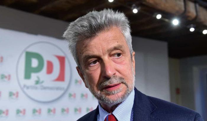 Cesare Damiano ritira la candidatura: appoggia Zingaretti