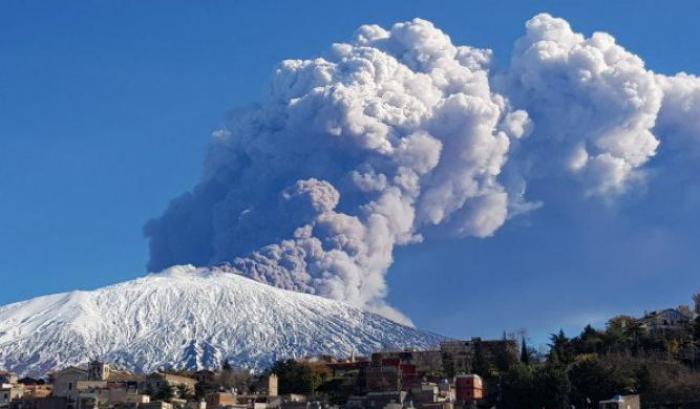 Etna, nuova scossa avvertita a Catania: è la più forte della giornata
