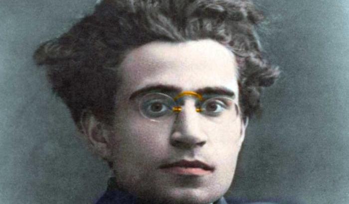 "Odio il capodanno": le parole di Gramsci 100 anni dopo