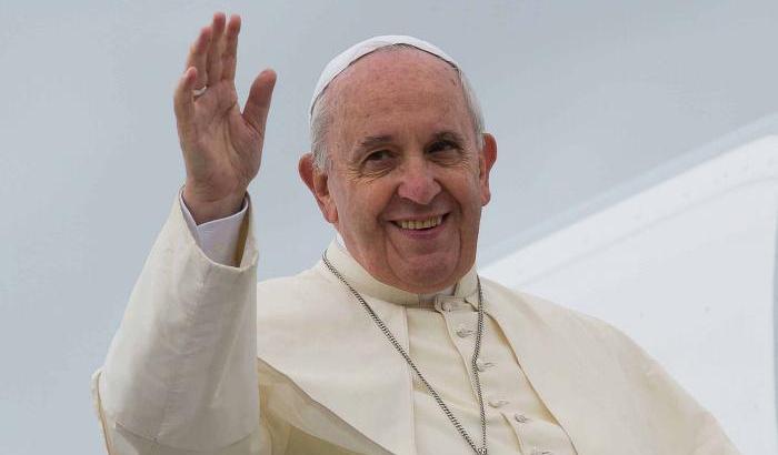Il Papa: "anche io ho avuto dei dubbi su Dio, ne sono uscito grazie agli amici"