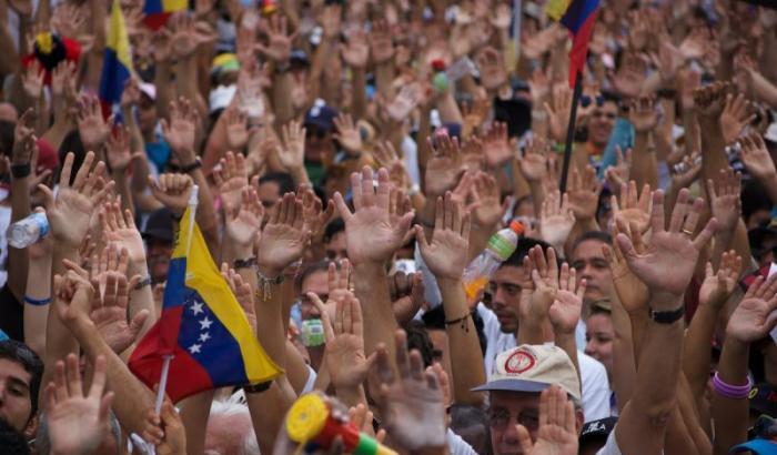 Manifestanti in Venezuela