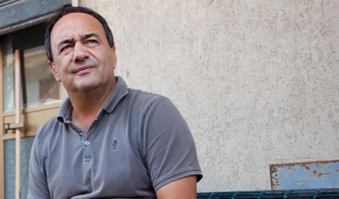 Mimmo Lucano sarà al fianco di De Magistris nelle regionali in Calabria