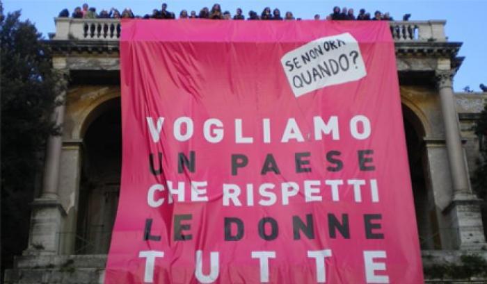 Le donne italiane contro Salvini: la protesta contro il machismo del governo esplode su twitter