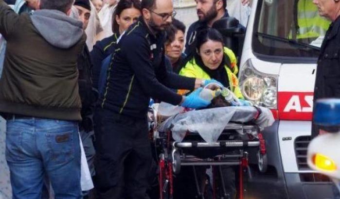 Tragedia a Bologna: è morto il bimbo di due anni caduto dal carro di carnevale