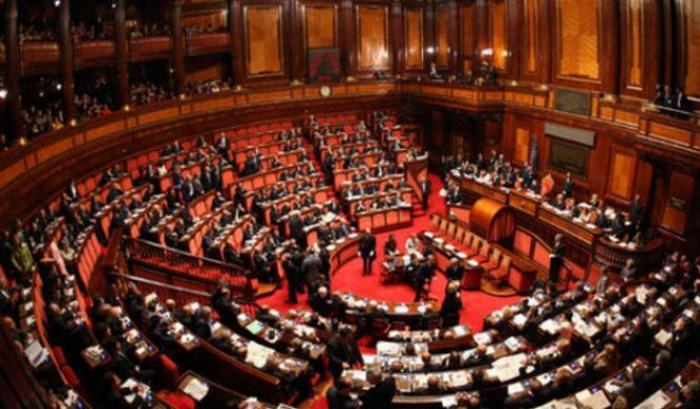 Il Pd accusa: il M5s minaccia i loro senatori per salvare Salvini