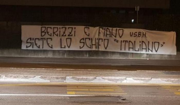 Minacce neonaziste a Fiano e Berizzi: "siete lo schifo italiano"