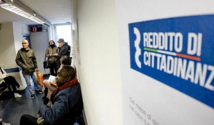 Soldi vinti, ereditati e ricevuti in dono: se l'importo supera i 6mila euro è a rischio il reddito di cittadinanza