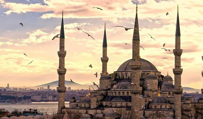 Erdogan cambia lo status di Santa Sofia: "Non più museo, ma moschea"