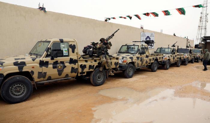 Truppe del generale Haftar a sud di Tripoli