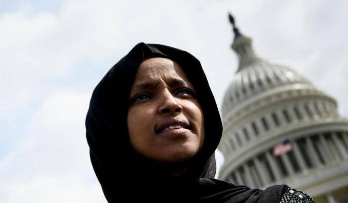 Squallore Trump: per criticare la deputata musulmana usa i video dell'11 settembre