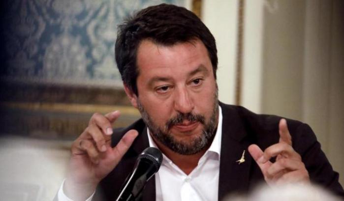 Salvini tira dritto: sabato e domenica Lega in piazza per raccogliere firme per la castrazione chimica