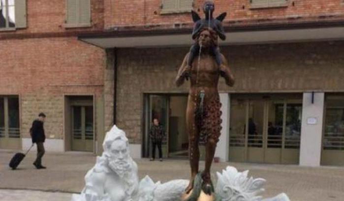 Il leghista Pillon scende in campo per censurare una statua: "E' Satana"