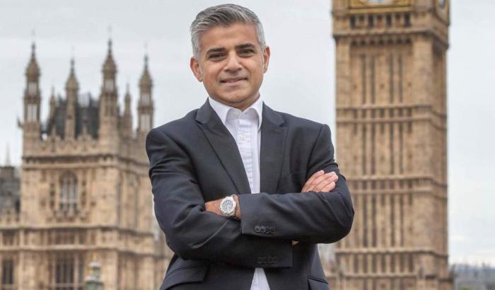 Musulmano e laburista: il sindaco di Londra sotto protezione per minacce