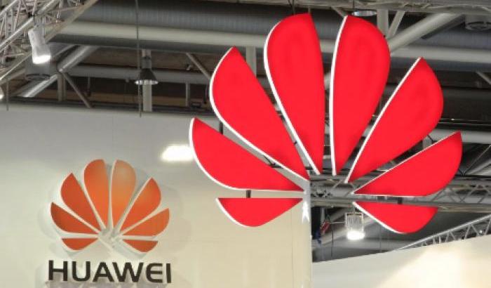 Google abbandona Huawei: troncati tutti i contratti con l'azienda cinese, allarme per i consumatori