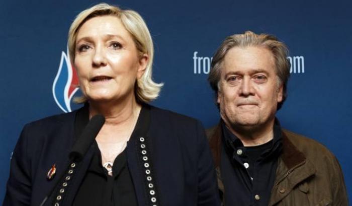 I deputati francesi chiedono un'inchiesta sui rapporti tra Bannon e la Le Pen