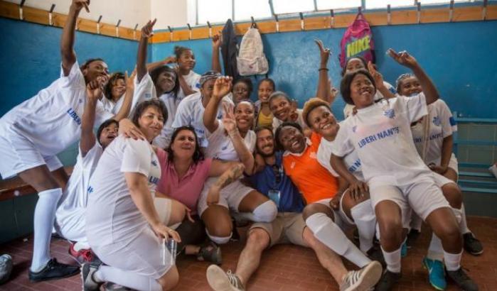 Partono i mondiali di calcio femminile: "Noi donne rifugiate, che giochiamo per sentirci libere"
