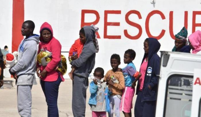 Decreto sicurezza bis, ora i prefetti possono sequestrare le navi che aiutano i migranti