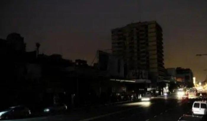 Enorme blackout in Sudamerica: Argentina e Uruguay al buio
