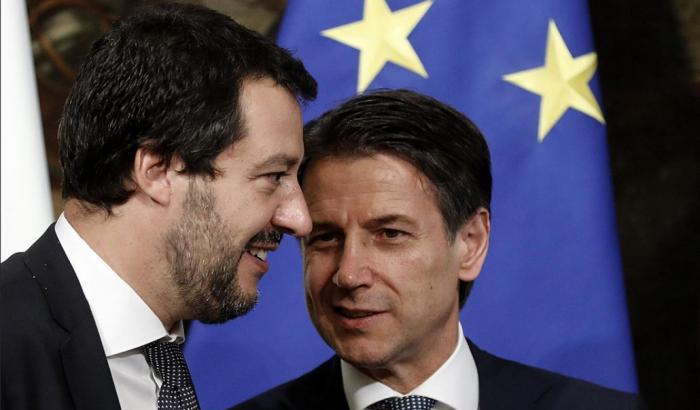 Salvini il livoroso: "Conte mi vuole querelare? Si metta in fila dietro Carola e Cucchi"