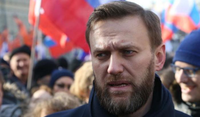 Il leader dell'opposizione russa colpito da un malore, c'è il sospetto dell'avvelenamento