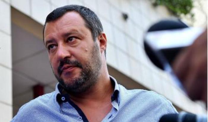 Salvini dimentica i suoi disastri: "un governo istituzionale sarebbe un film dell'orrore"