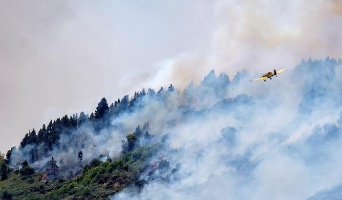Terribile incendio sull'Isola di Gran Canaria: ottomila evacuati