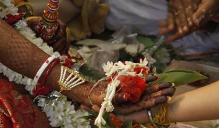 In Bangladesh le donne non dovranno più dichiarare di essere vergini prima del matrimonio