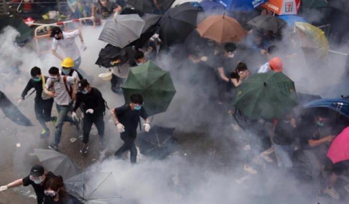 Proteste a Hong Kong
