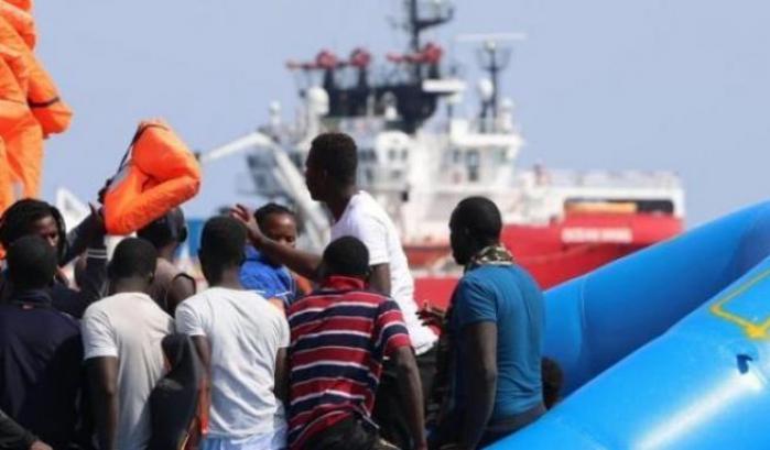 A Lampedusa sbarcano oltre 100 migranti: metà sono donne