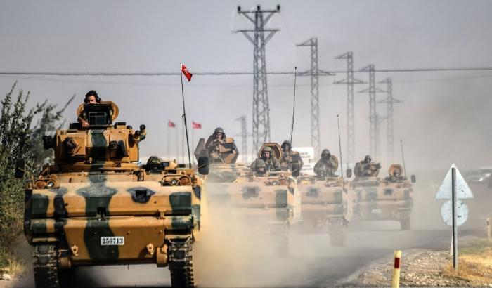Erdogan pronto a massacrare i curdo siriani col consenso di Trump