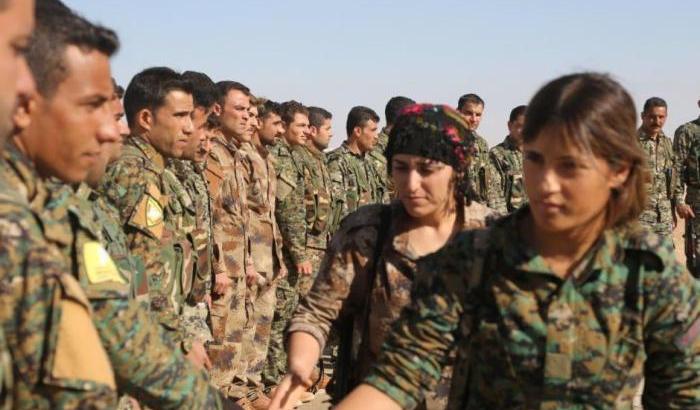 Combattenti curdo-siriani di Ypg e Ypj