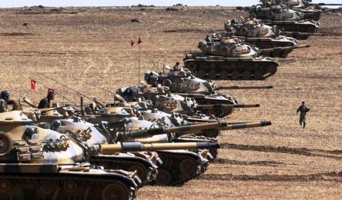 L'avvertimento del Congresso curdo: "L'aggressione della Turchia produrrà una crisi umanitaria"