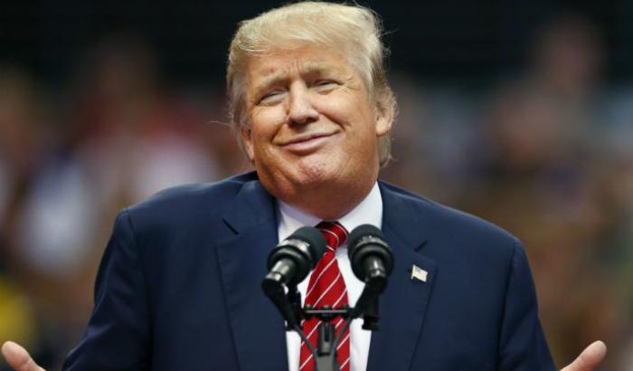Quando Trump diceva: "Il coronavirus &egrave; un'influenza stagionale, andr&agrave; via con il caldo"