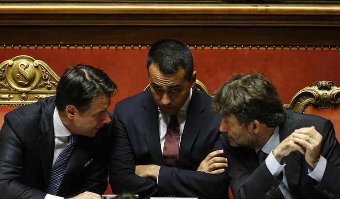 Conte vede i partiti poi il vertice: resta alta la tensione tra il premier, Di Maio e Renzi