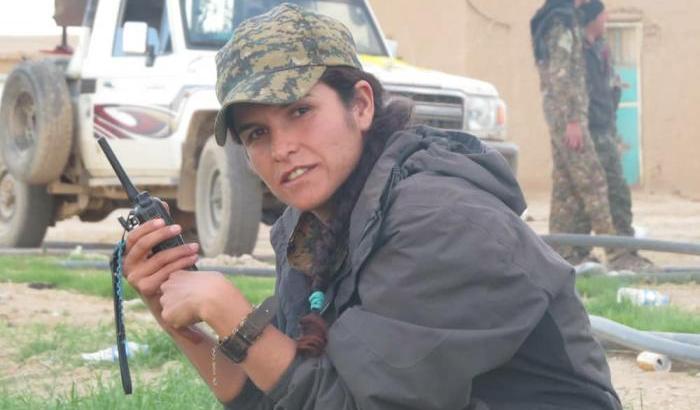 Sehid zin Amara, nome di battaglia Zain Kobani, combattente curda uccisa dai turchi