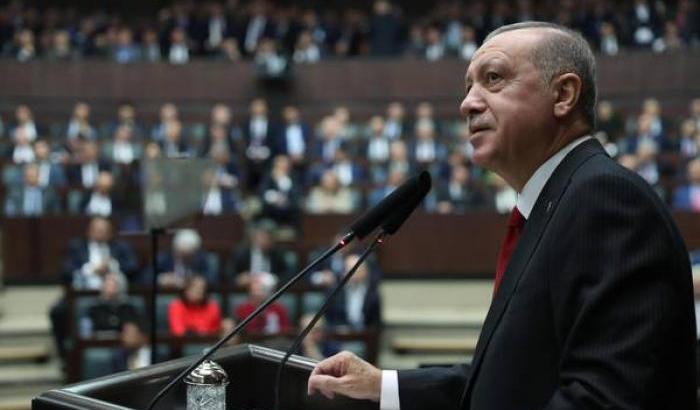 Erdogan torna a chiedere l'estradizione di Gulen: "Per noi è come al Baghdadi per gli Usa"