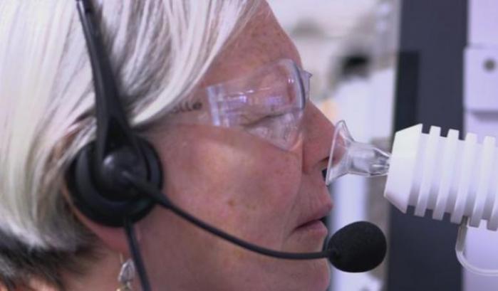 Si chiama Joy Milne, ha 69 anni e col suo olfatto "fiuta" il Parkinson