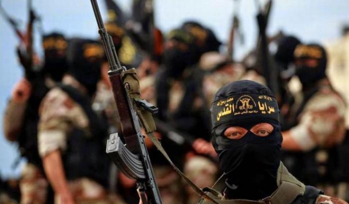 Francia e Qatar: tribunale internazionale per processare i foreign fighter dell'Isis