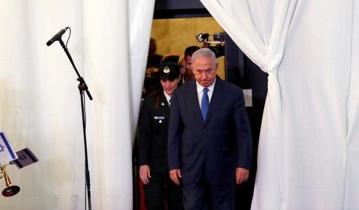 Corruzione e frode fiscale: Netanyahu incriminato in Israele