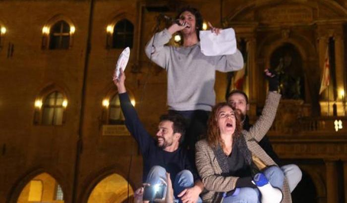 "Per i populisti la festa è finita": il manifesto delle Sardine promette di sconfiggere la Bestia di Salvini