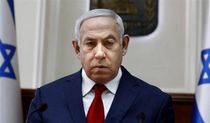 In Israele l'ira di Netanyahu nel giorno della caduta: "Torneremo presto, la pagherete"