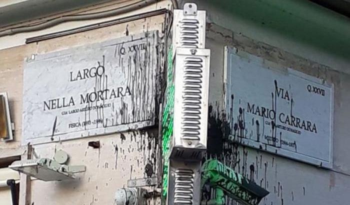Tobia Zevi sulle targhe imbrattate: "Roma è innervata da un'onda di violenza nera"