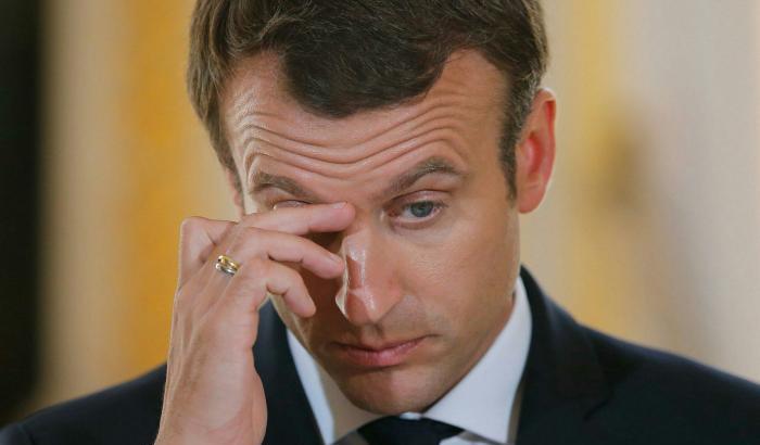 La Francia è paralizzata dagli scioperi contro la riforma delle pensioni di Macron