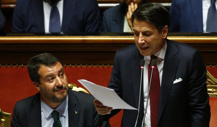 Salvini fa la vittima: "Conte è ossessionato da me"