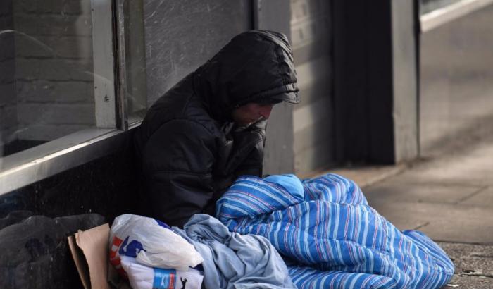 E' emergenza freddo, un senzatetto è stato trovato morto in stazione Tortona
