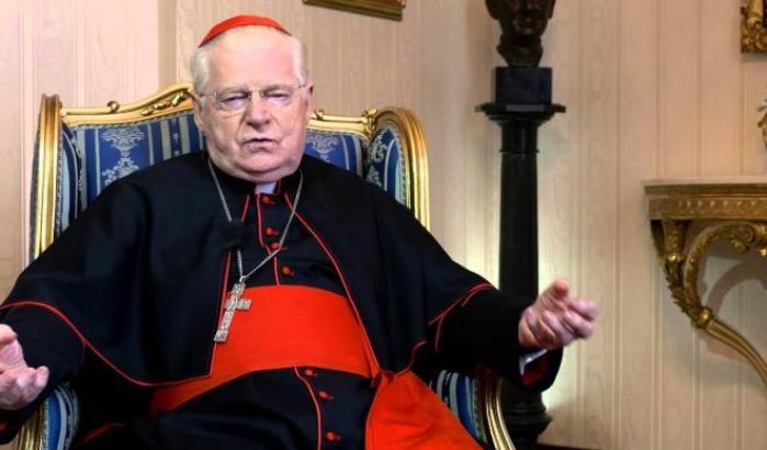 Simboli religiosi, il cardinale Scola diplomatico su Salvini: "Solo Dio può giudicare..."