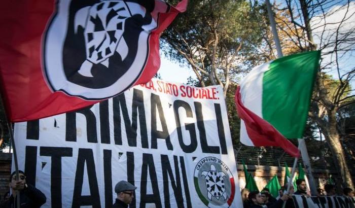 Istigazione all'odio razziale: 16 fascisti di Casapound indagati alla procura di Roma